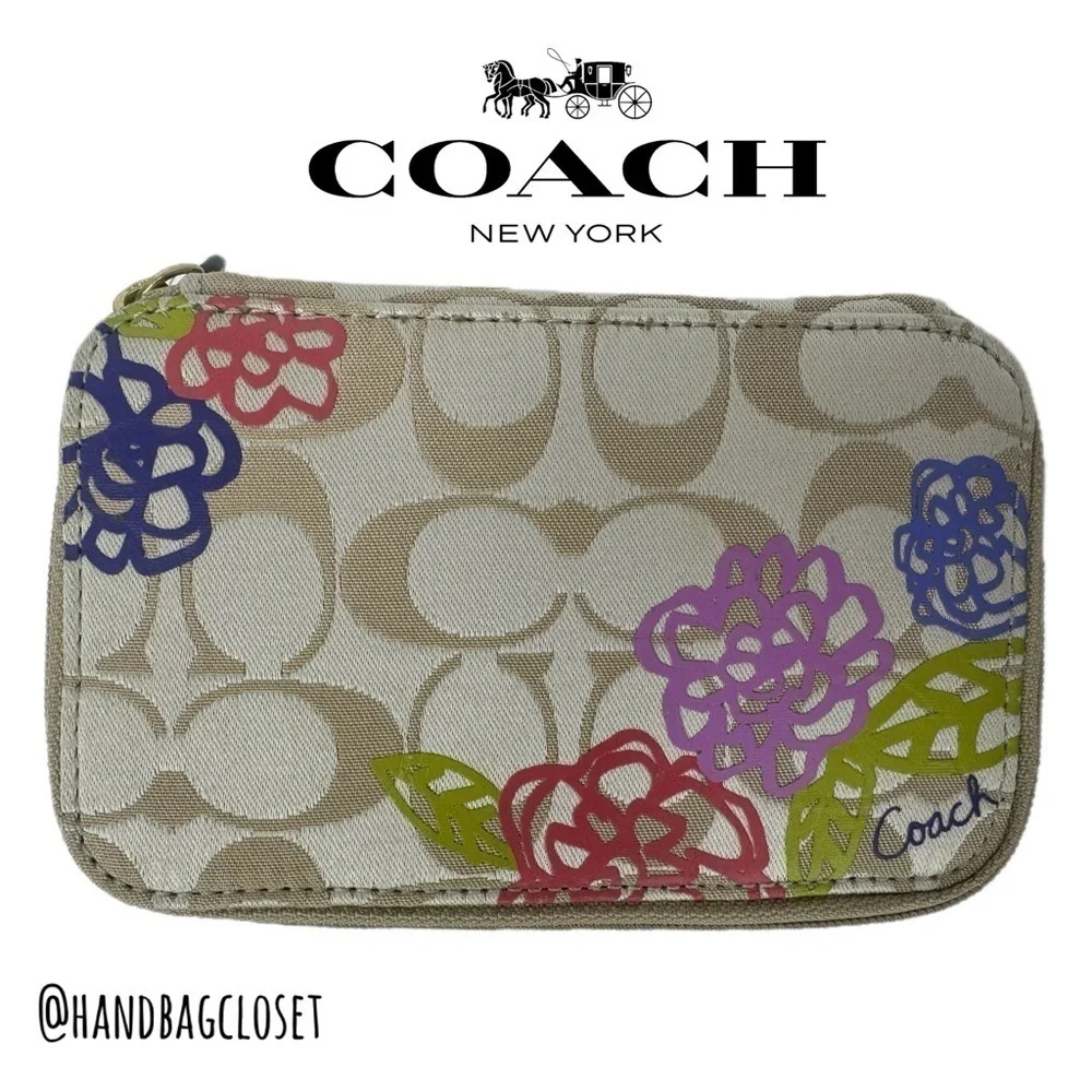 Coach Travel Jewelry Box Made of Appliqué Floral Graffiti Satin Flower